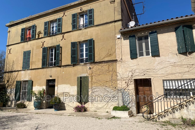 Vente maison Eyguières  