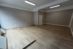 Professionnel local commercial Bergues  
