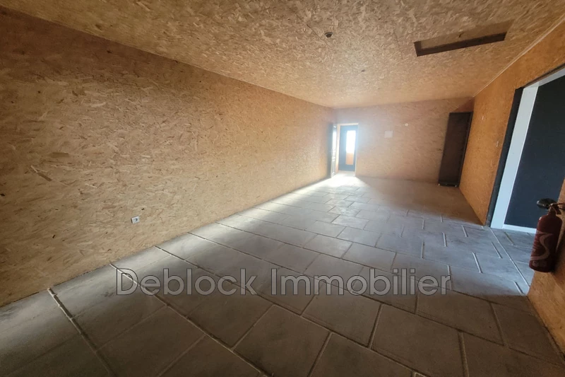 Professionnel local commercial Quaëdypre  