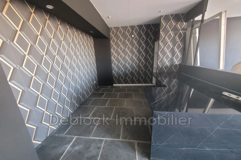 Professionnel local commercial Quaëdypre  