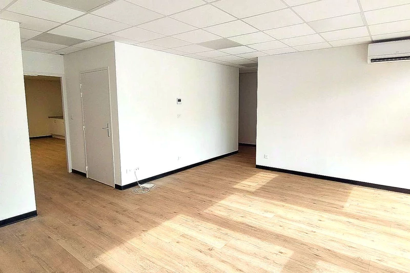 Professionnel local commercial Novéant-sur-Moselle  