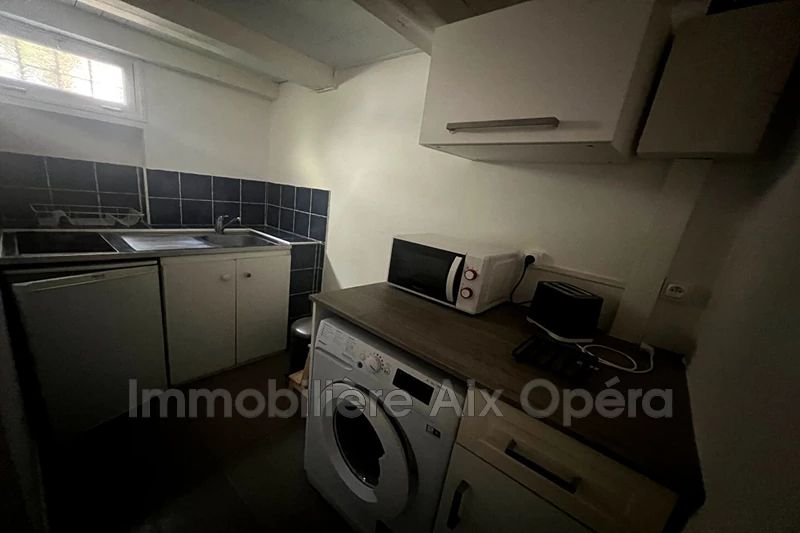 Location t2 Aix-en-Provence  