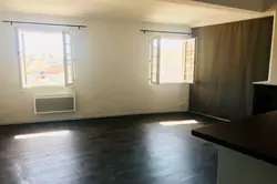 Location t2 Aix-en-Provence  