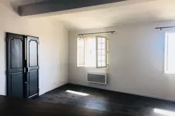 Location t2 Aix-en-Provence  