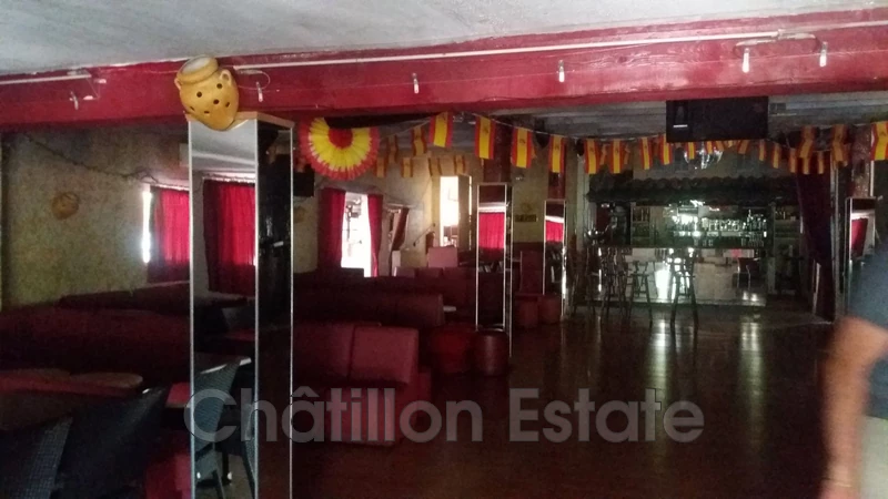 Professionnel  Cannes  