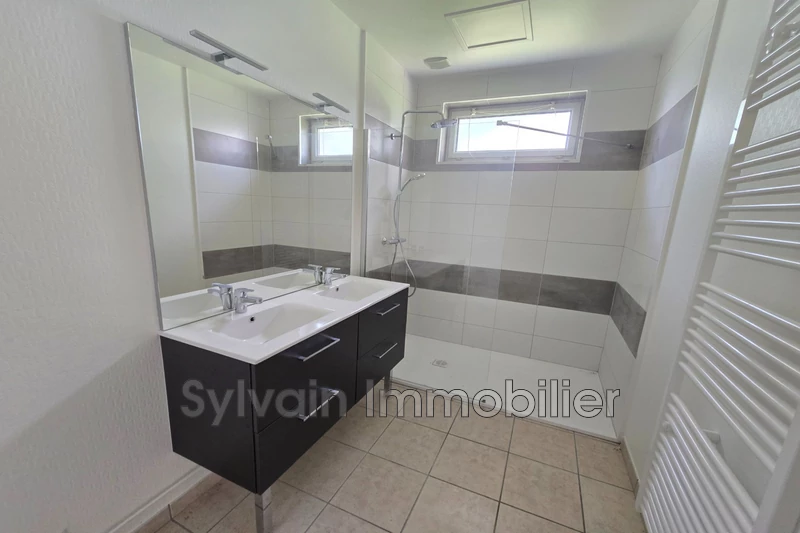 Location appartement Ernemont-Boutavent  