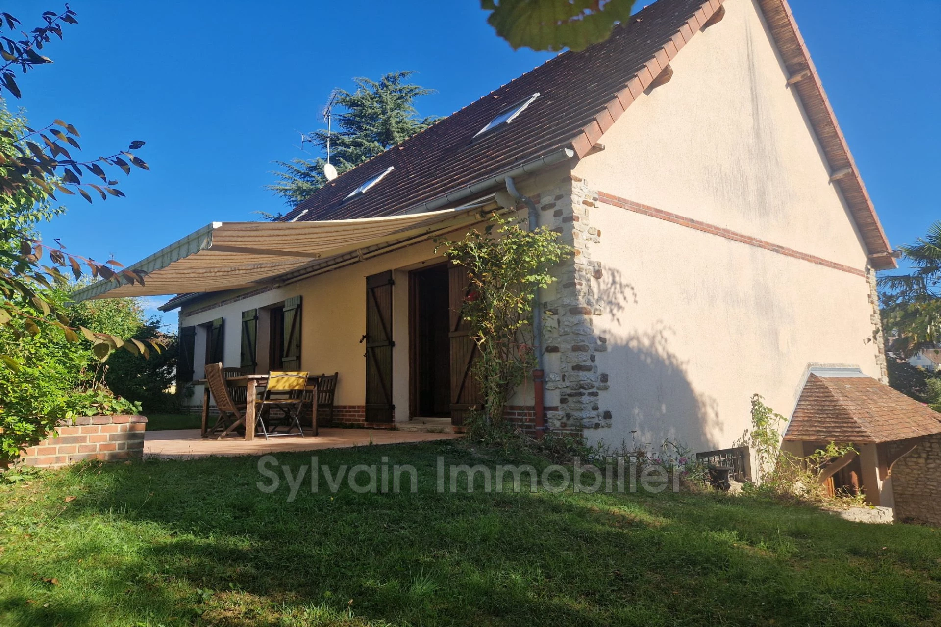Maison 23 m² · à Lachapelle-aux-Pots · 23 m² · 240 000 €