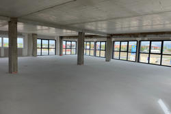 Professionnel bureau Claira  