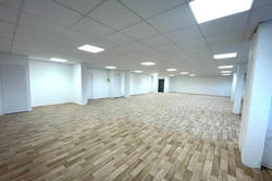 Professionnel bureau Claira  