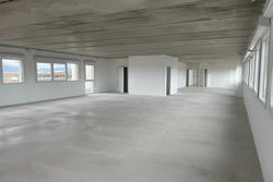 Professionnel bureau Claira  
