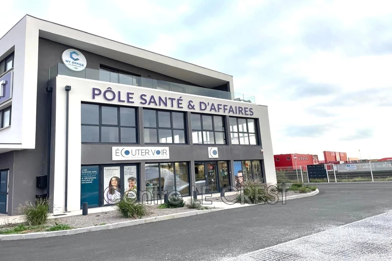 Professionnel bureau Claira  