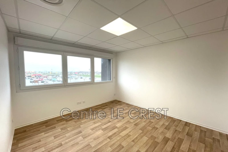 Professionnel bureau Claira  