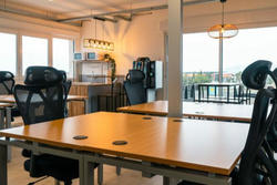 Professionnel espace partagé Claira  