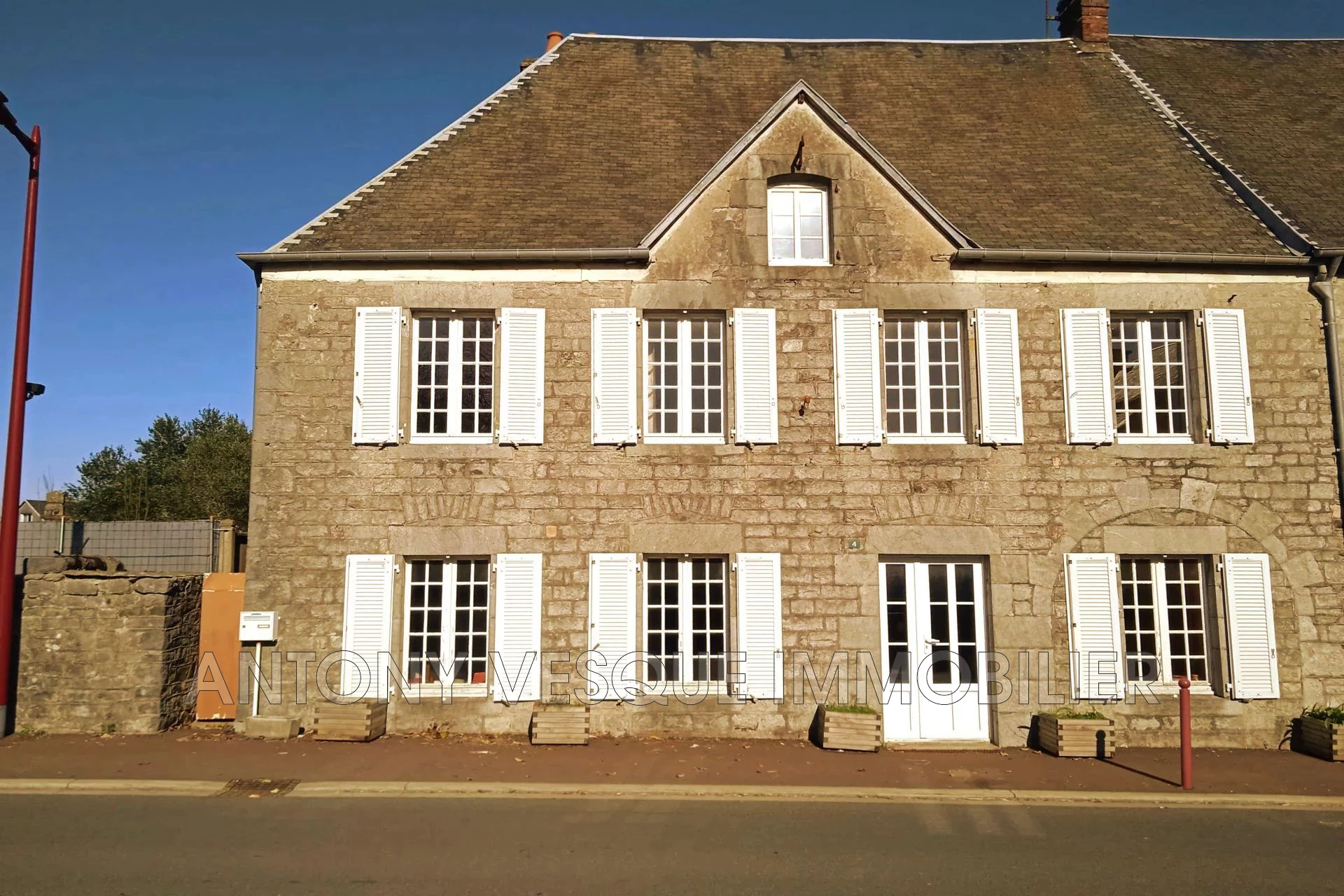 Maison 4 pièces 25 m² · à Quettreville sur Sienne · 25 m² · 190 600 €