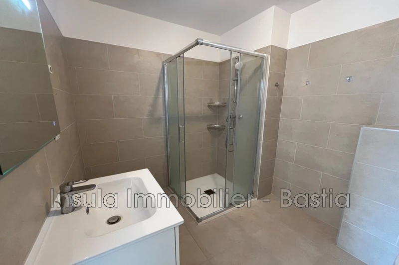 Location appartement Folelli  