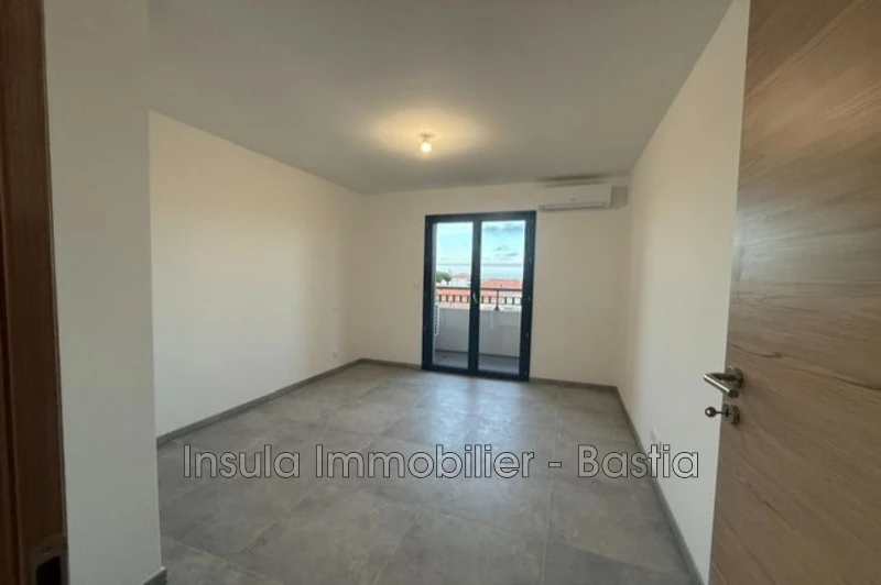 Location appartement Penta-di-Casinca  