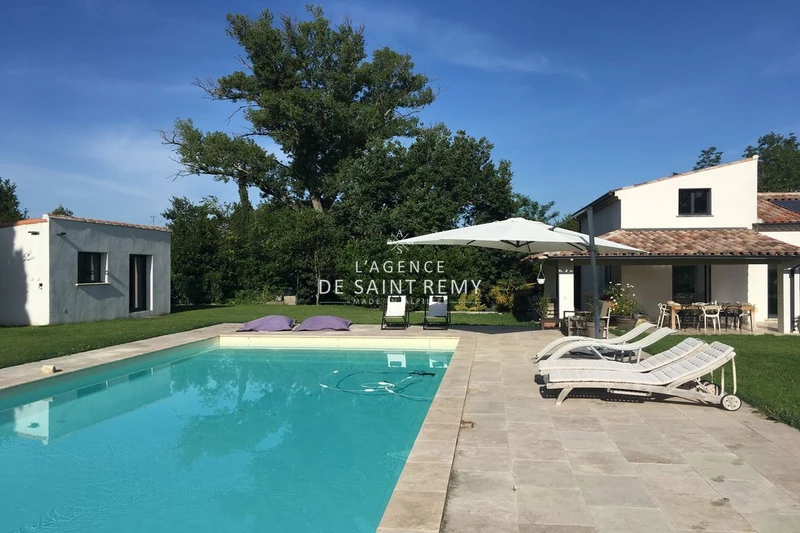 Location saisonnière villa Eyragues Location saisonnière villa Eyragues
