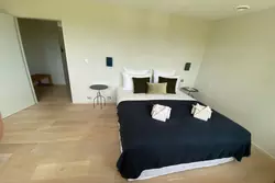 Location saisonnière villa Saint-Etienne-du-Grès  