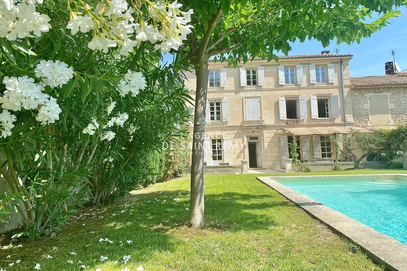 Vente hôtel particulier Saint-Rémy-de-Provence Vente hôtel particulier Saint-Rémy-de-Provence