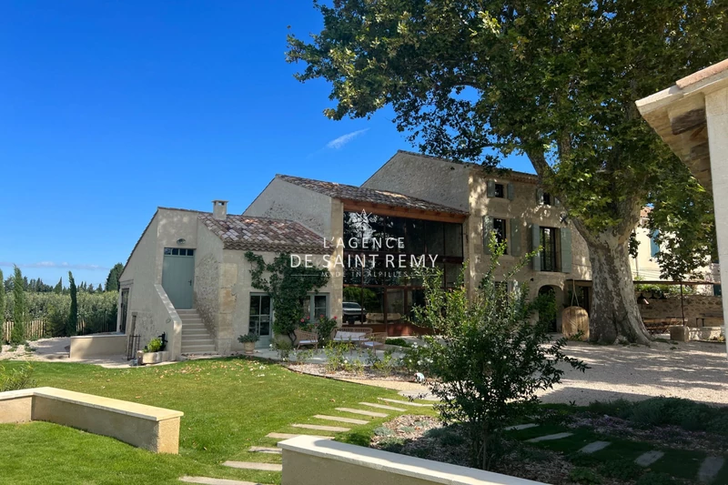 Vente mas Saint-Pierre-de-Mézoargues  