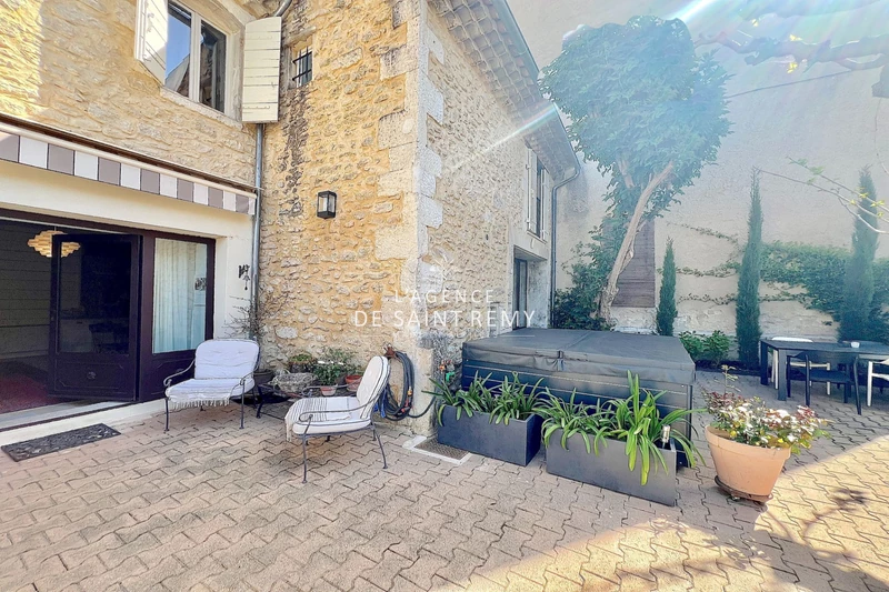 Vente stone house Saint-Rémy-de-Provence  