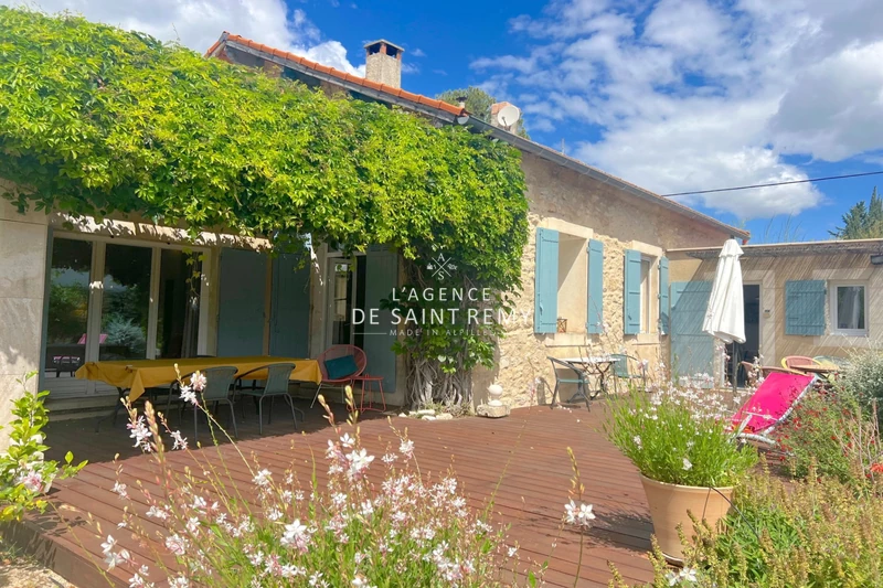 Vente maison de village Saint-Rémy-de-Provence Vente maison de village Saint-Rémy-de-Provence
