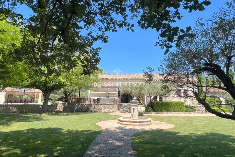 Vente propriété Saint-Rémy-de-Provence  