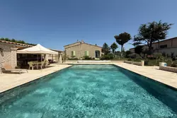 Vente propriété Eyragues  