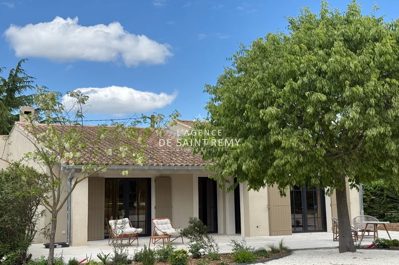 Vente house Saint-Rémy-de-Provence  