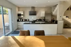 Vente maison Saint-Etienne-du-Grès  