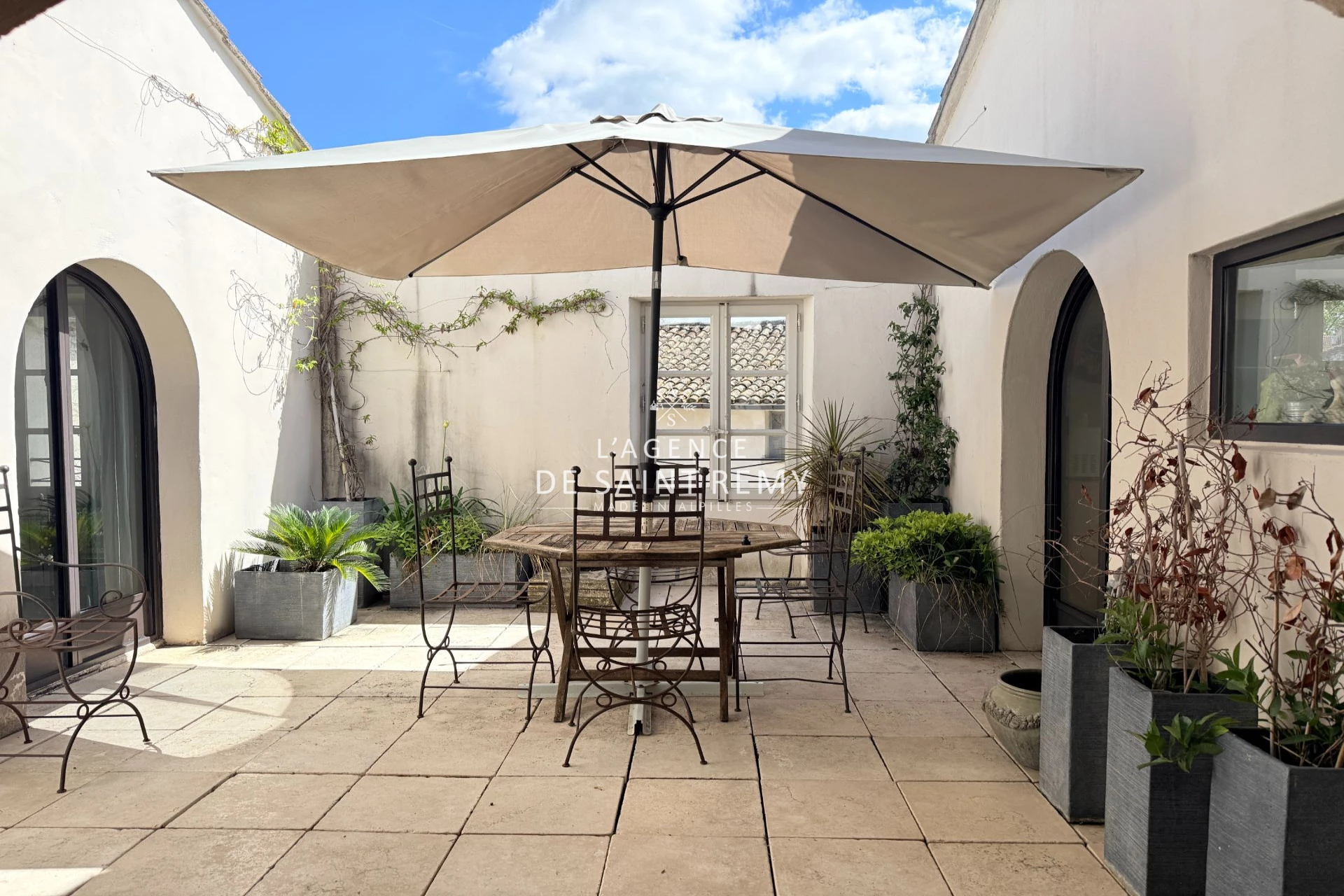 Appartement 4 pièces 140 m² · à Saint-Rémy-de-Provence · 140 m² · 790 000 €