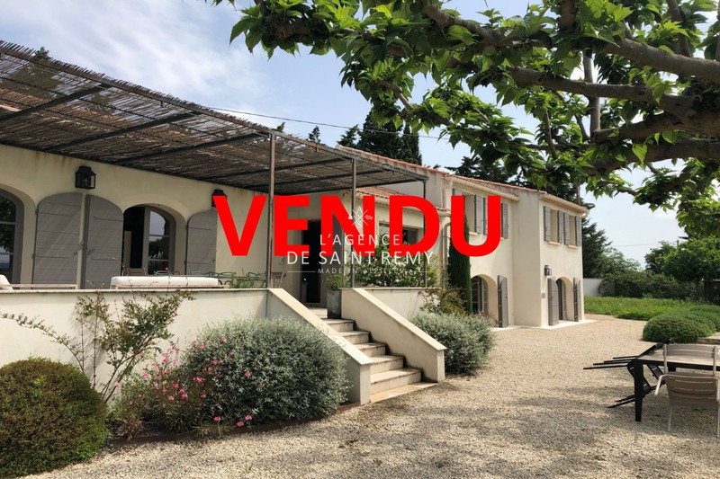 Vente villa Saint-Etienne-du-Grès Vente villa Saint-Etienne-du-Grès