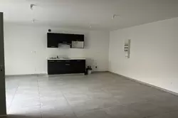 Location appartement Voves  