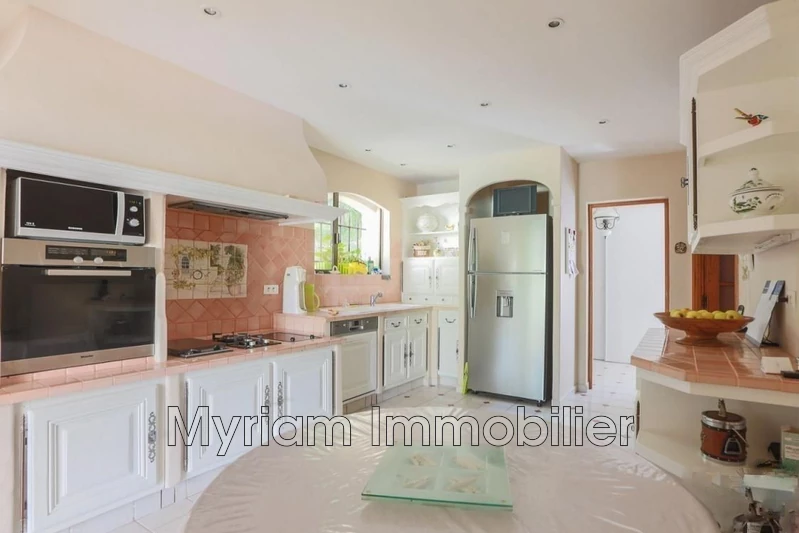 Vente maison Saint-Cézaire-sur-Siagne  