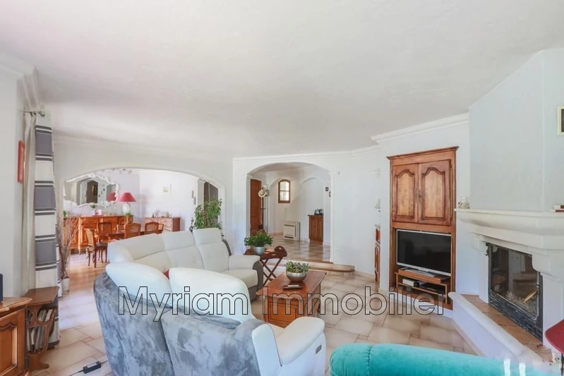 Vente maison Saint-Cézaire-sur-Siagne  