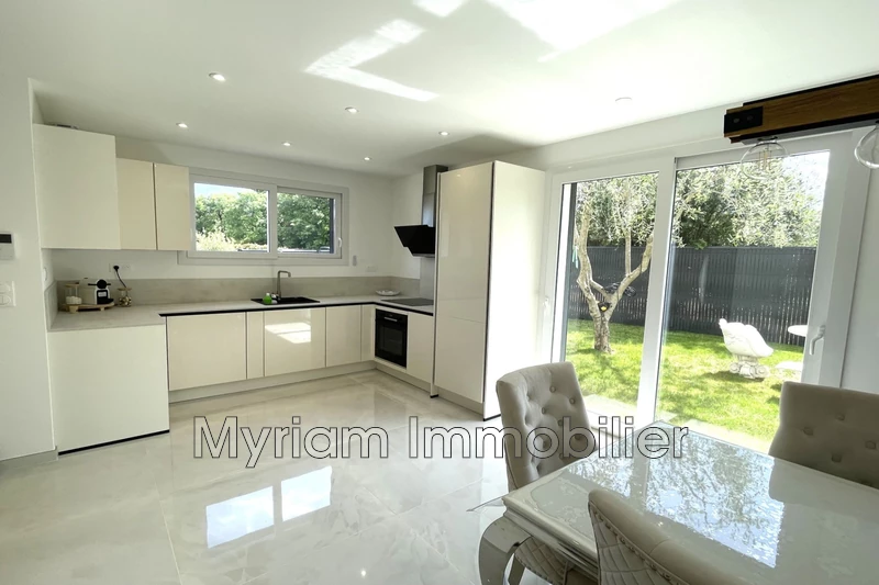 Vente maison Saint-Cézaire-sur-Siagne  