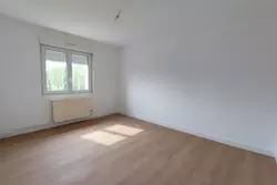 Location maison Authou  