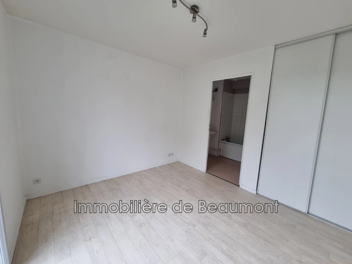 Location appartement Beaumont-le-Roger  
