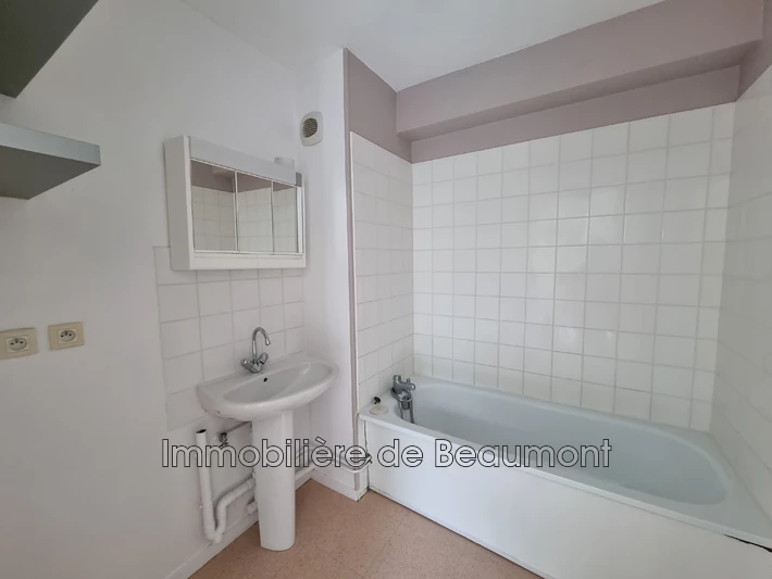 Location appartement Beaumont-le-Roger  