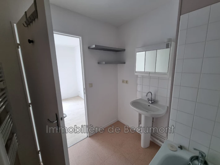 Location appartement Beaumont-le-Roger  