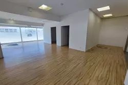 Professionnel locaux Beaumont-le-Roger  