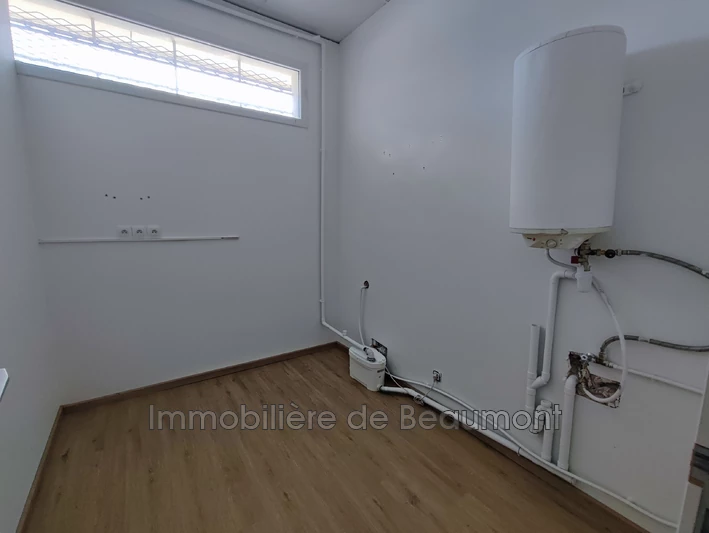 Professionnel locaux Beaumont-le-Roger Professionnel locaux Beaumont-le-Roger