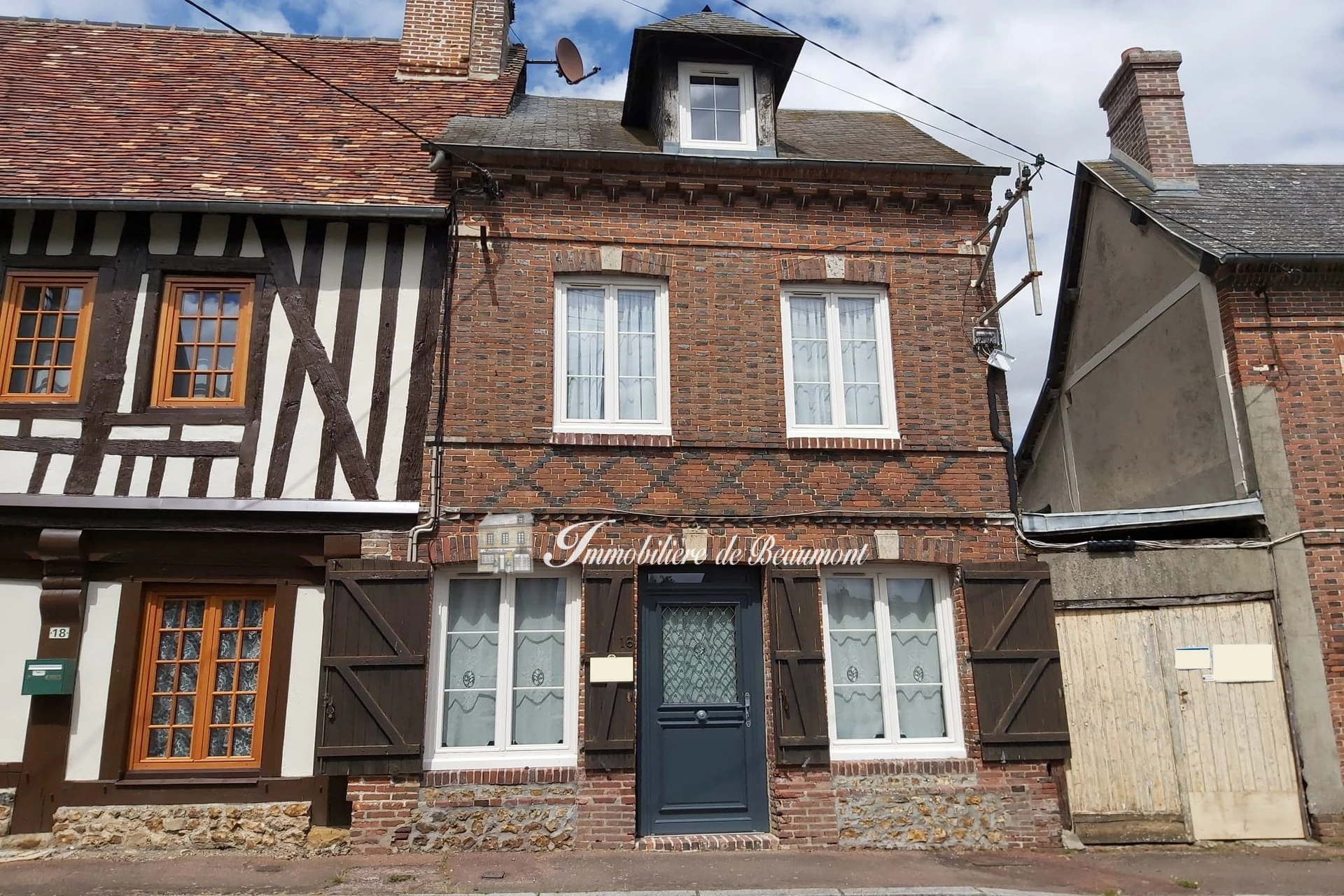 Maison 4 pièces 80 m² · à Conches-en-Ouche · 80 m² · 100 000 €