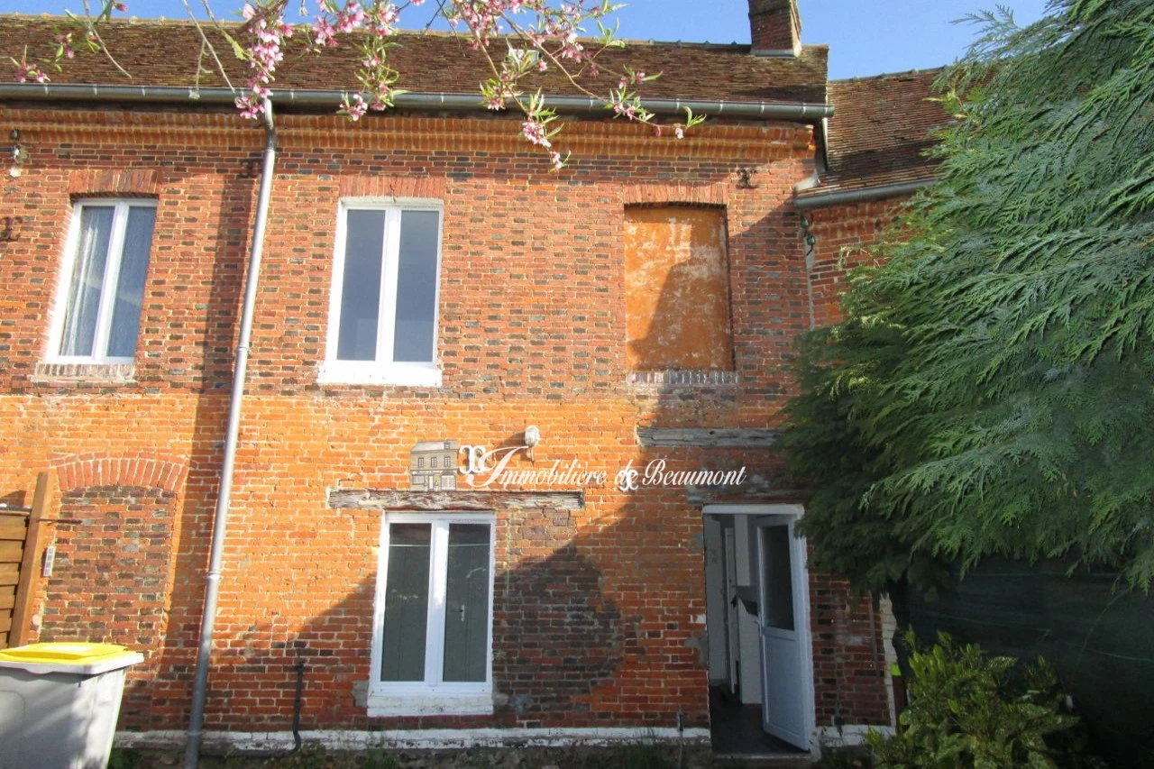 Maison 2 pièces 100 m² · à La Vieille-Lyre · 100 m² · 44 500 €