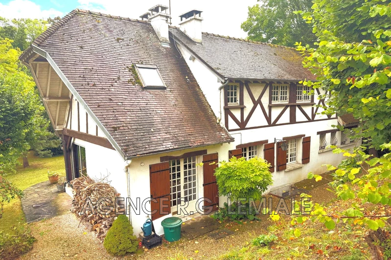 Vente maison Le Mesnil-le-Roi  