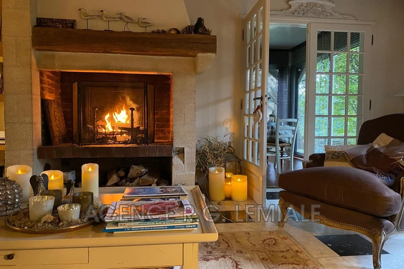Vente maison Le Mesnil-le-Roi  