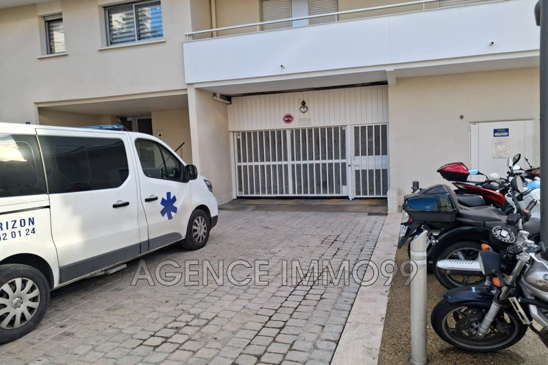 Vente garage Cannes  