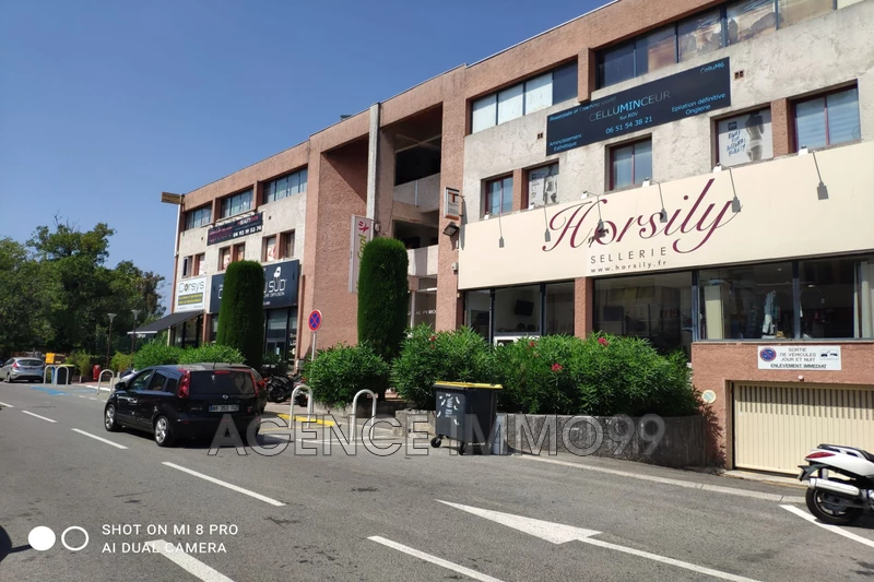Vente garage Cannes  