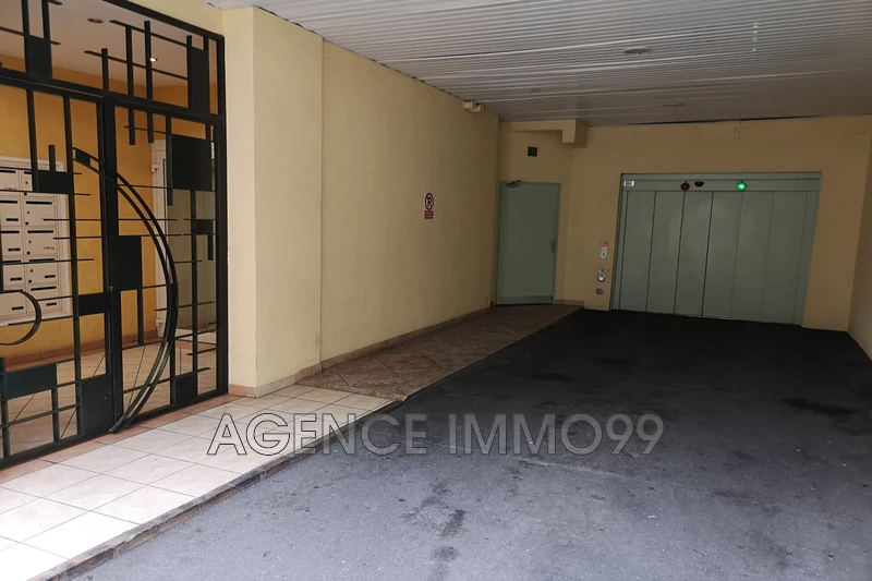 Vente garage Cannes  