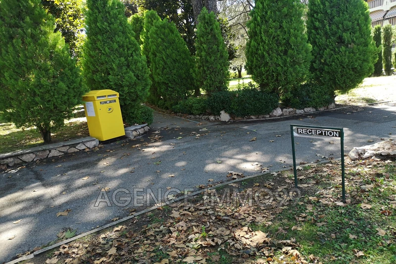 Vente garage Mandelieu-la-Napoule Vente garage Mandelieu-la-Napoule